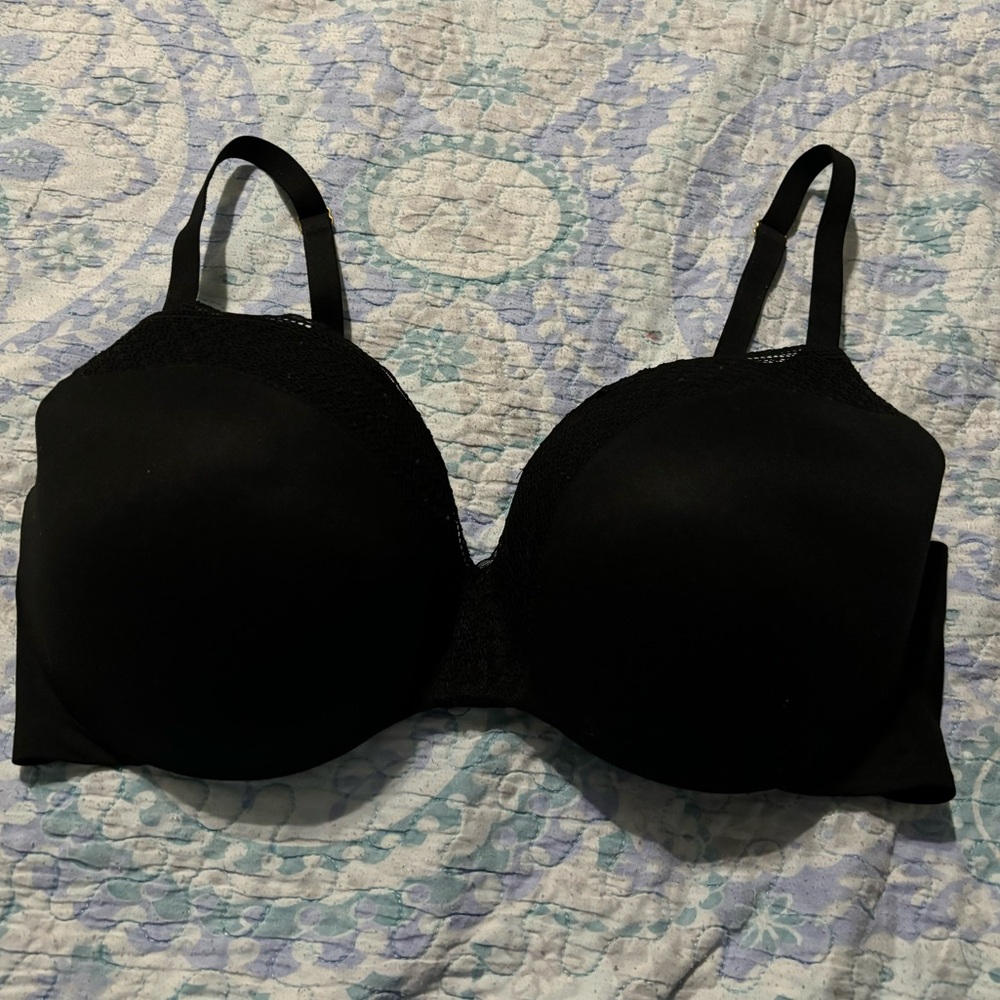 VS incredible lined Demi